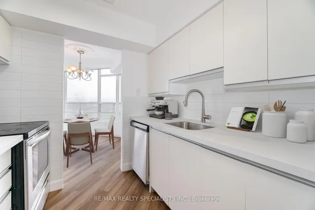 Additional image 3 of 50 Kingsbridge Gdn Circ Unit 1714
