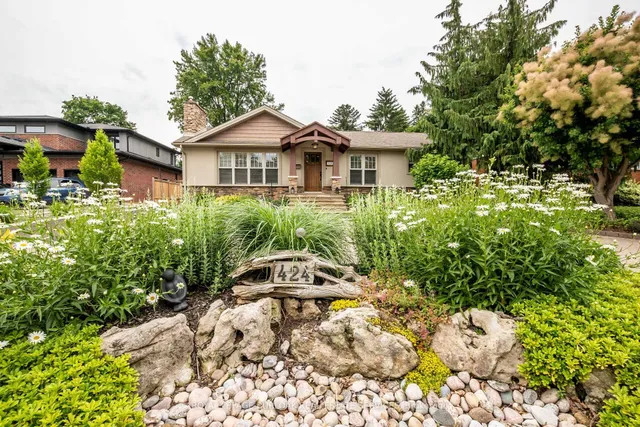 Additional image 2 of 424 Henderson Rd