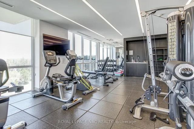 Additional image 12 of 2025 Maria St Unit 604