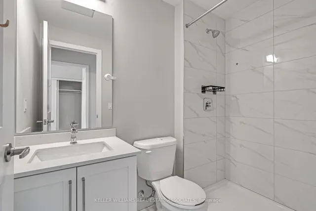 Additional image 20 of 15 Queen St Unit 1702