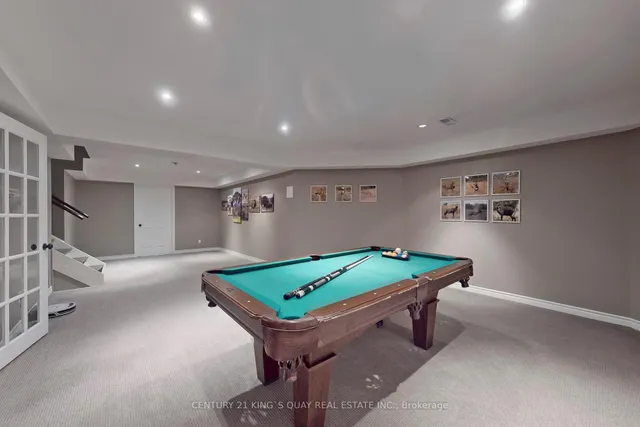 Additional image 37 of 110 Crawford Cres