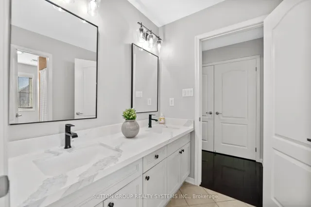 Additional image 28 of 925 Dice Way