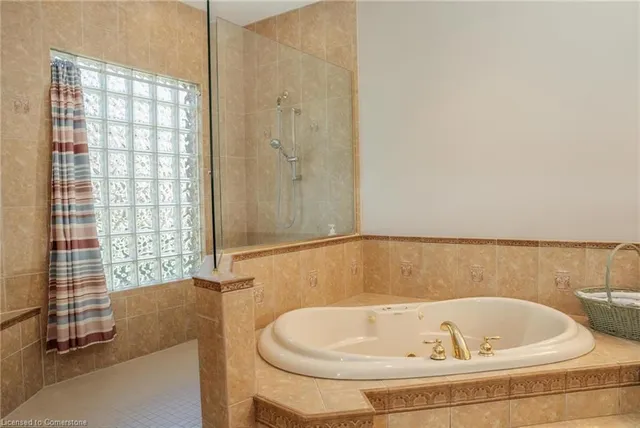 Additional image 26 of 45 Parkshore Pl