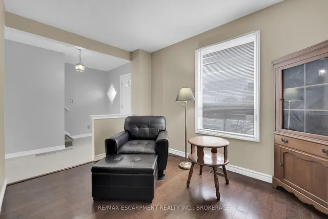 Additional image 18 of 164 Campbell Ave