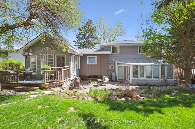 Additional image 37 of 61 Larkspur Cres