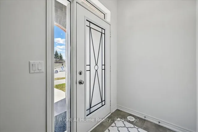 Additional image 6 of 465 Dundas St