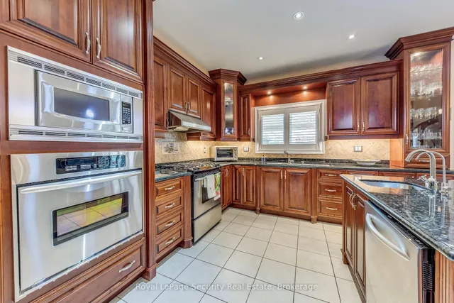 Additional image 14 of 32 Odeon St