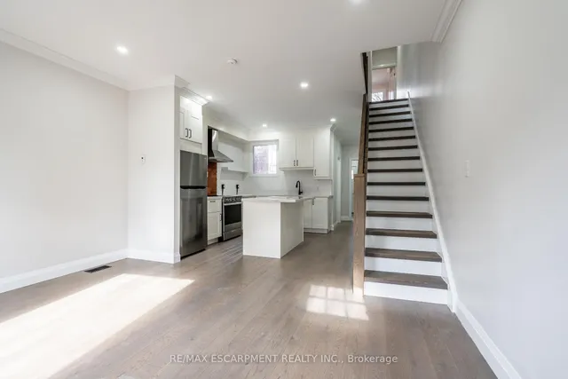 Additional image 4 of 57 Madison Ave