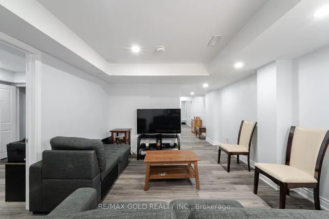 Additional image 29 of 13 Redfern St