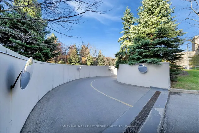 Additional image 50 of 1720 Eglinton Ave Unit #515