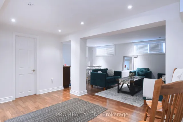 Additional image 34 of 153 Goulding Ave