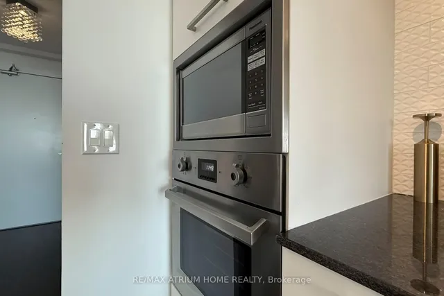 Additional image 19 of 14 York St Unit 6207