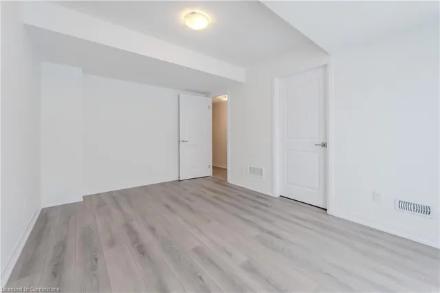 Additional image 6 of 17 Urbane Blvd Unit I073