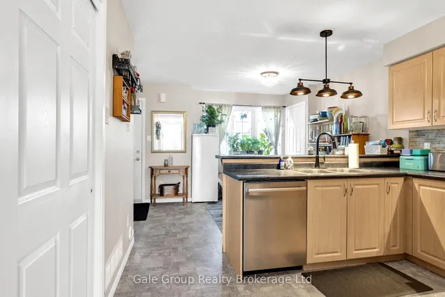 Additional image 15 of 50 Howe Dr Unit 19A