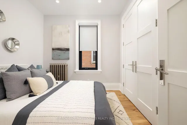 Additional image 42 of 38 Howland Ave