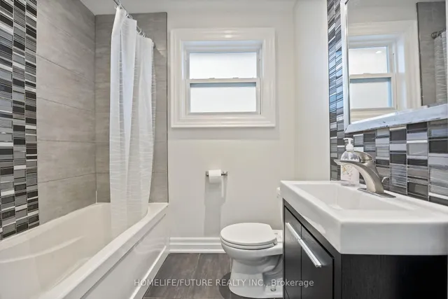 Additional image 25 of 71 Hagar Ave