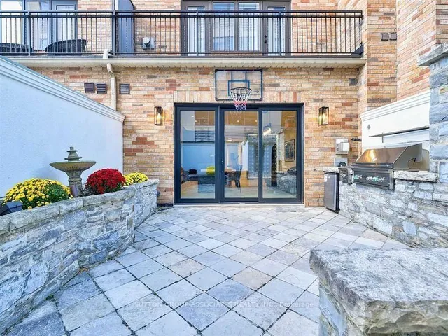 Additional image 37 of 31 Webster Ave