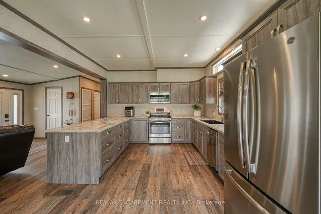 Additional image 8 of 4449 Milburough Line Unit 10 Cedar