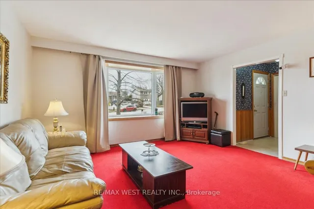 Additional image 2 of 14 Pennywood Rd