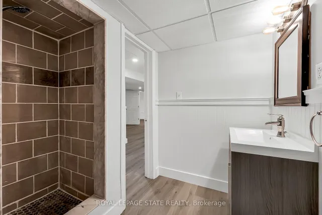 Additional image 35 of 44 West 4th St