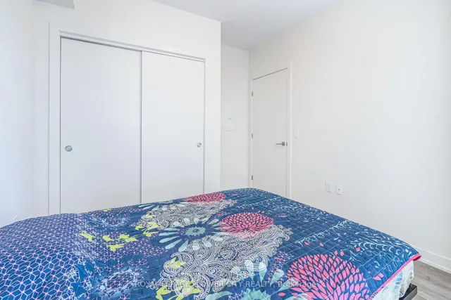 Additional image 12 of 212 King William St Unit 907