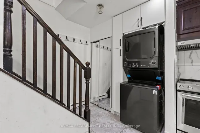 Additional image 11 of 21 Grand River Crt