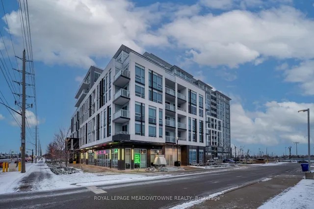 Additional image 36 of 1050 Main St Unit 809