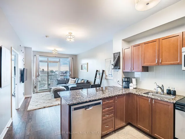 Additional image 11 of 3865 Lake Shore Blvd Unit 401