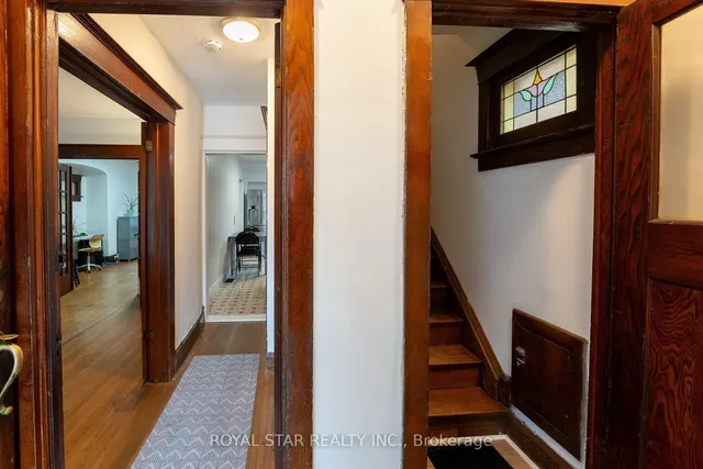 Additional image 30 of 82 Westlake Ave