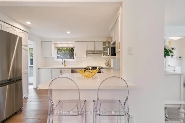 Additional image 19 of 2365 Devon Rd