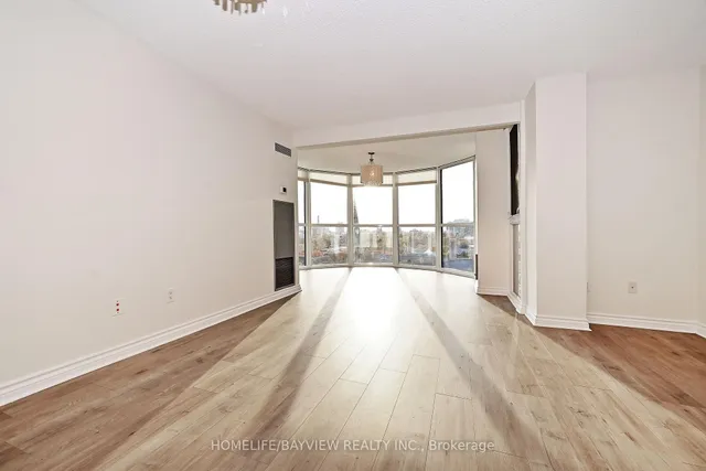 Additional image 8 of 1055 Bay St Unit 1111