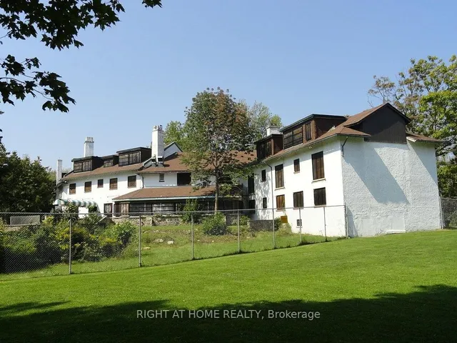 Additional image 33 of 72 Jeremiah Lane