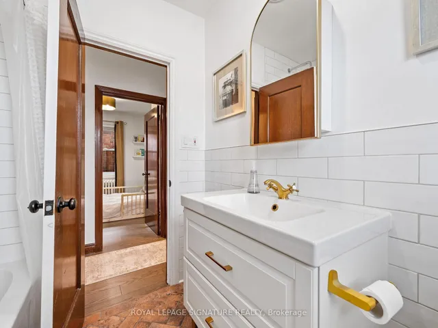 Additional image 34 of 136 Schell Ave