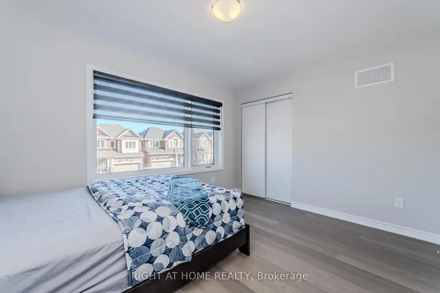 Additional image 17 of 154 HiStand Tr