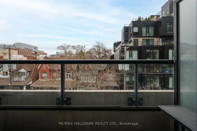 Additional image 15 of 8 Dovercourt Rd Unit 317