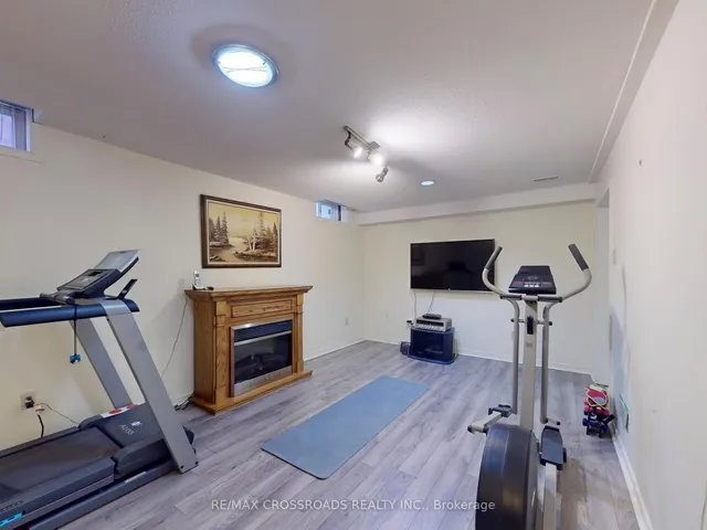 Additional image 26 of 896 Willowbank Tr