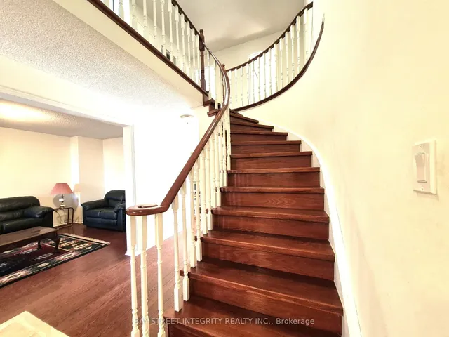 Additional image 2 of 5132 Guildwood Way