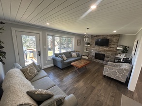 Additional image 4 of 7799 8 Line