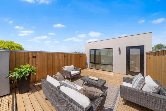 Additional image 35 of 17 Myrtle Ave