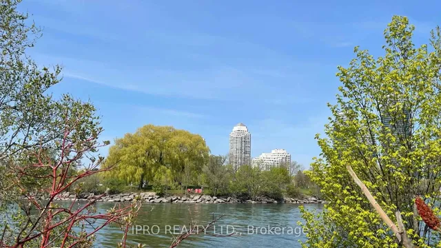 2269 Lake Shore Blvd Unit 1708