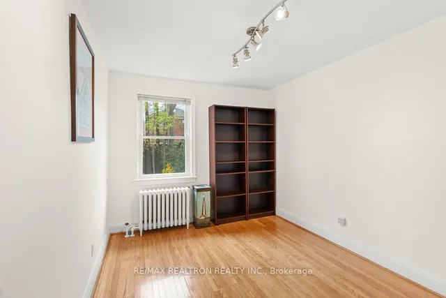 Additional image 18 of 35 Kirkland Blvd