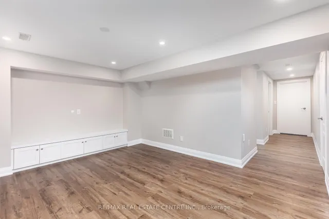 Additional image 43 of 10 Bowsfield Dr