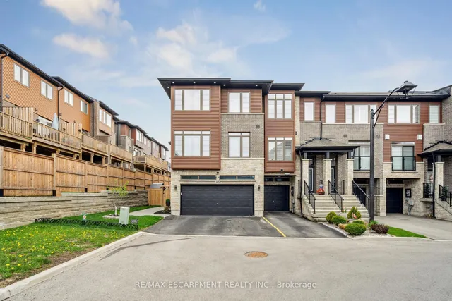 30 Times Square Blvd Unit 305