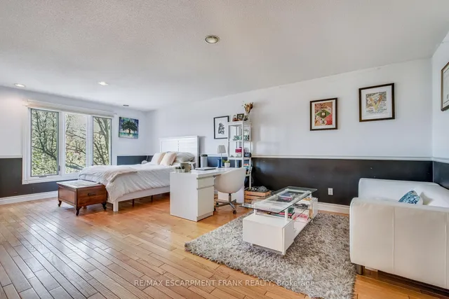 Additional image 22 of 59 Elodia Crt