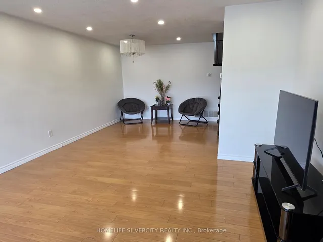 Additional image 4 of 3758 Keenan Cres