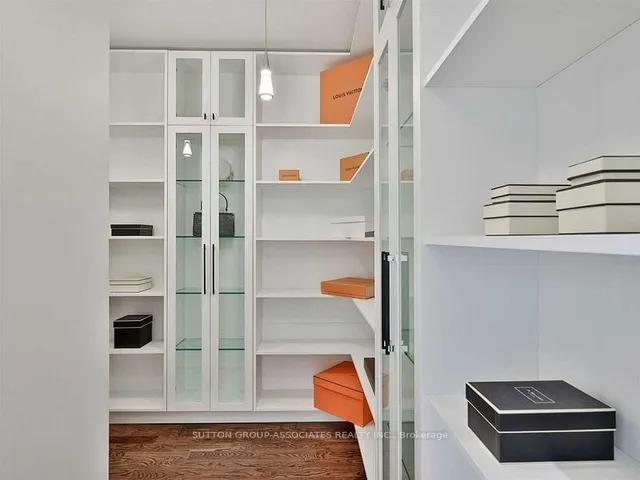 Additional image 26 of 31 Webster Ave