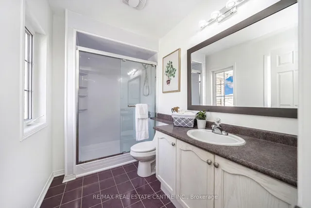 Additional image 32 of 126 Sandyshores Dr