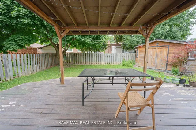 Additional image 27 of 8 Joanne Crt