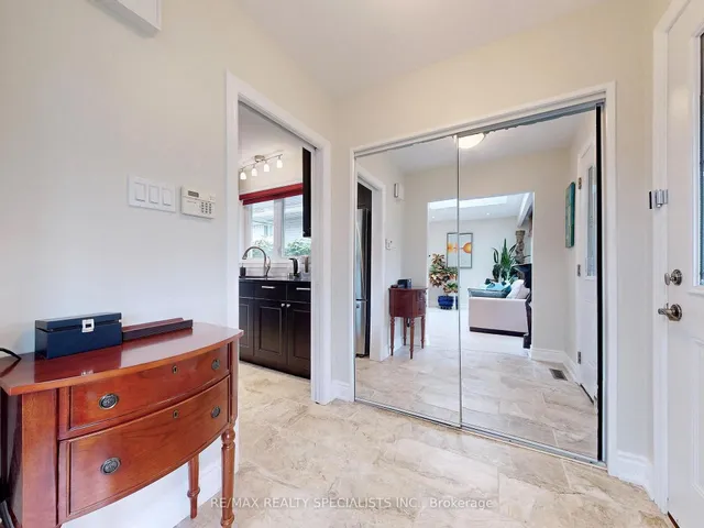 Additional image 18 of 1846 Steepbank Cres