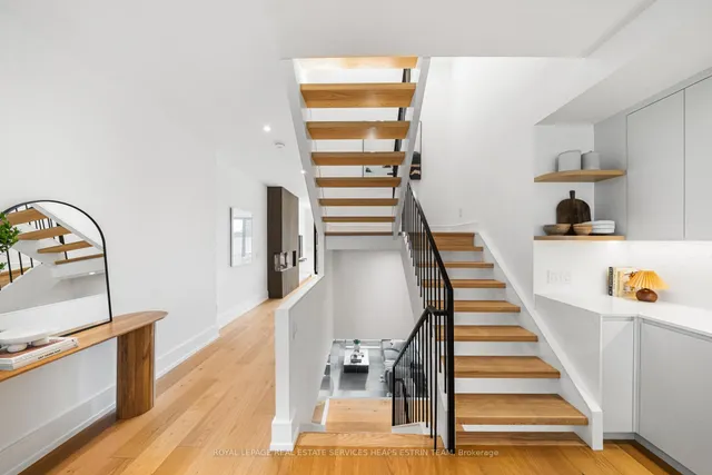 Additional image 11 of 17 Myrtle Ave